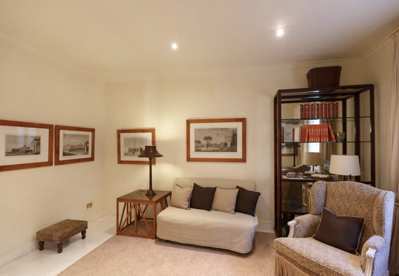 Villa en San Bartolomé de Tirajana - Sunset Luxe Retreat