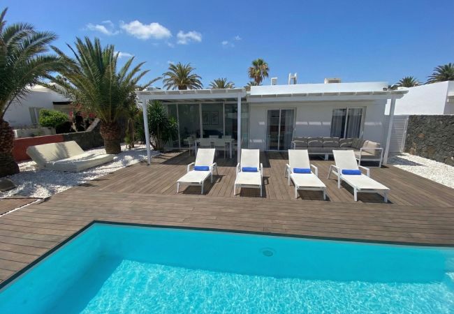Villa en Playa Blanca - Villa María