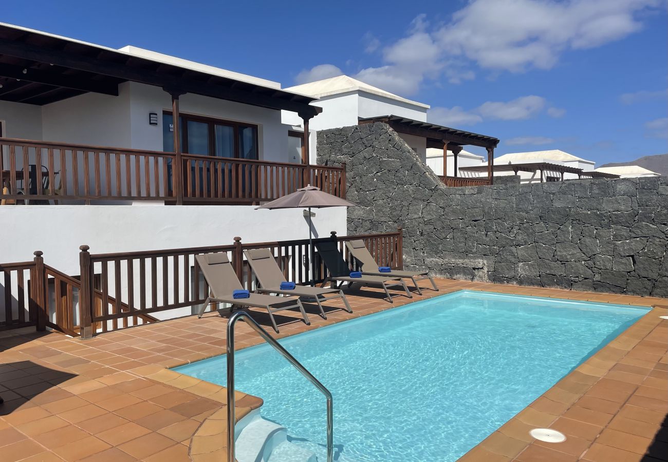 Villa en Playa Blanca - Villa Rosa ideal para familias