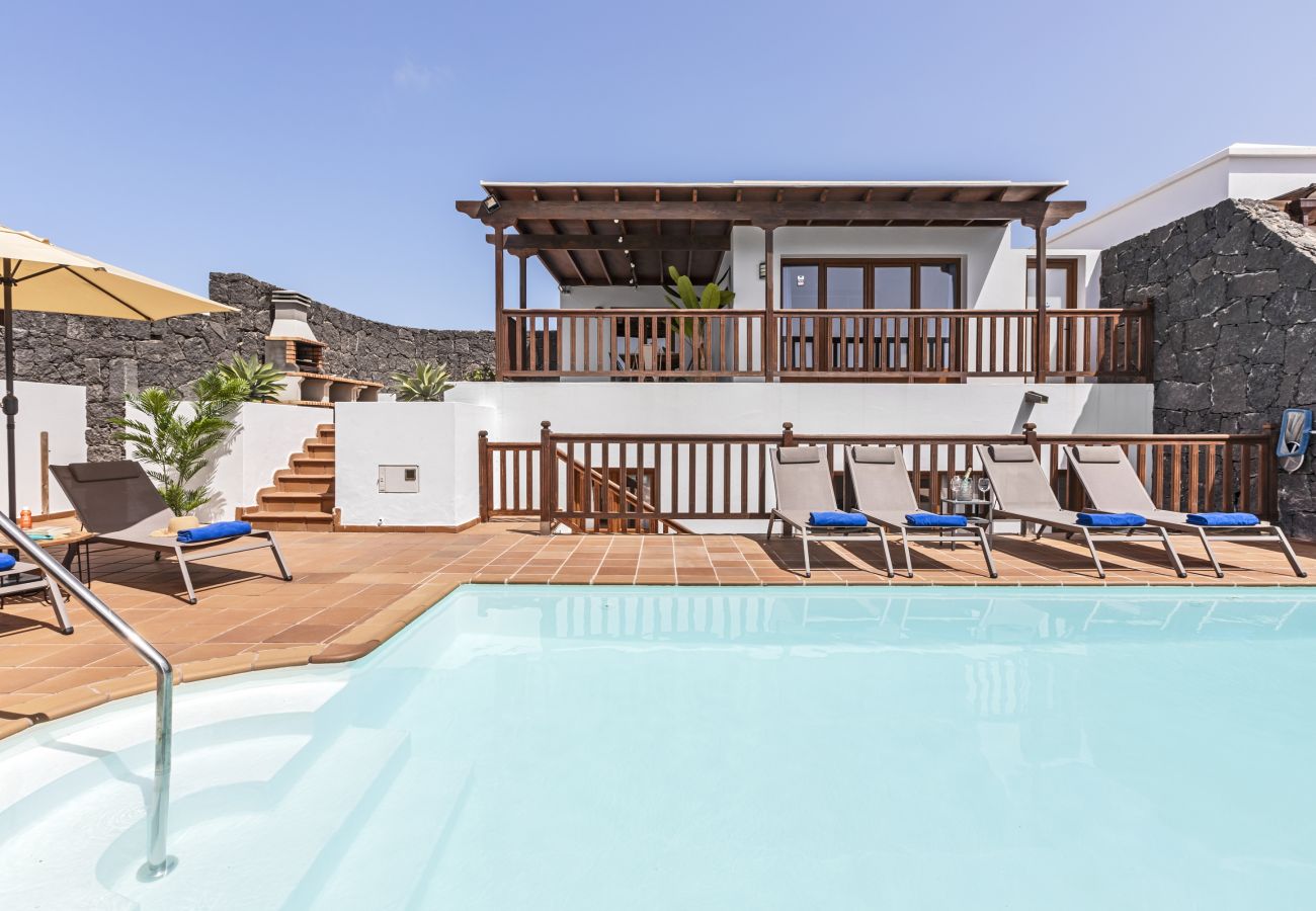 Villa en Playa Blanca - Villa Rosa ideal para familias