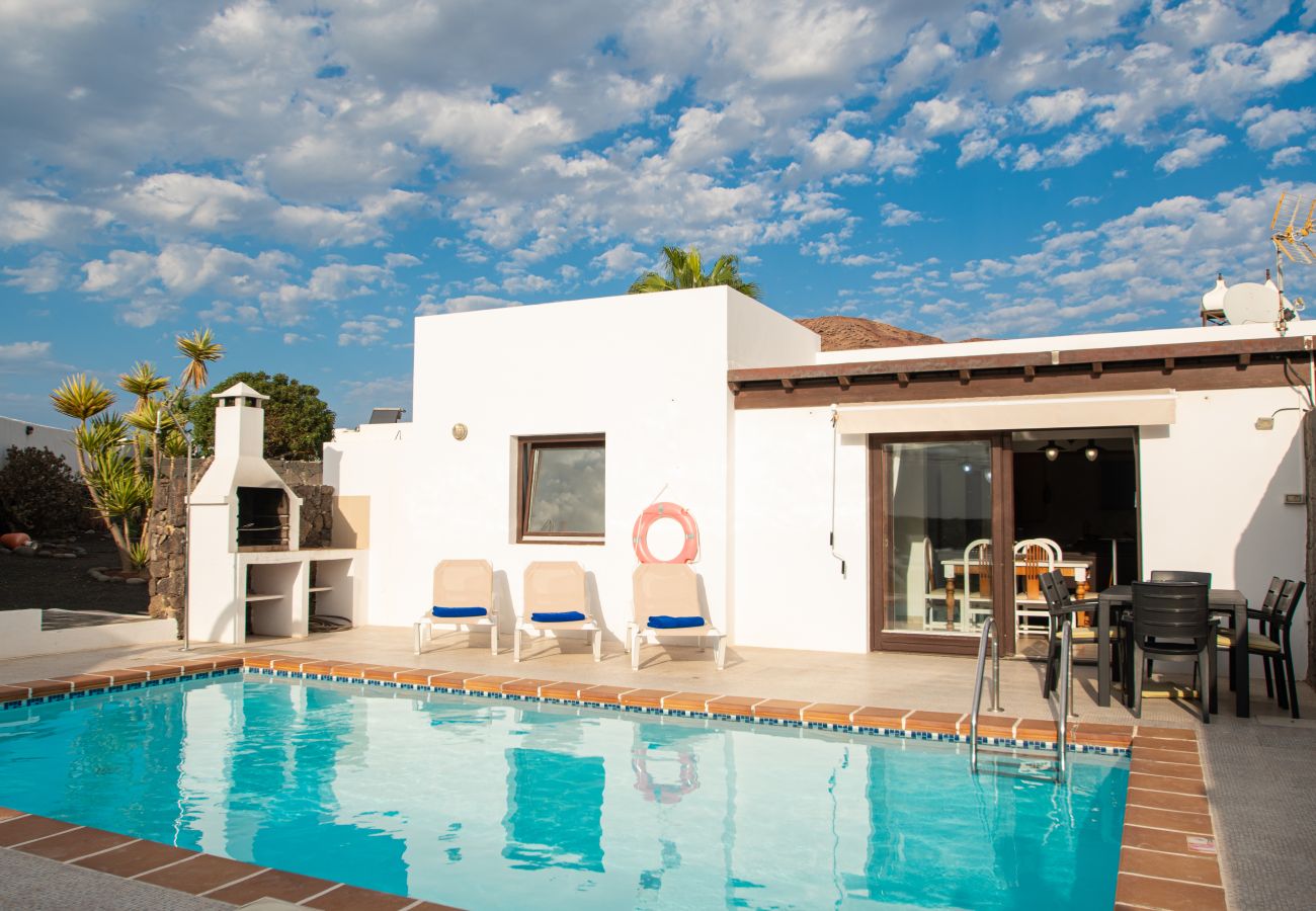 Villa en Playa Blanca - Villa Atardecer en Playa Blanca