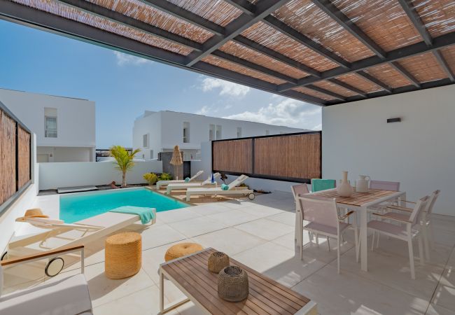Villa en Playa Blanca - Serena Blanca 