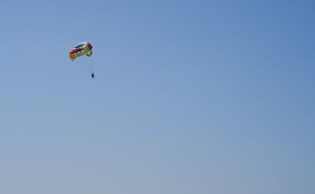parasailing lanzarote