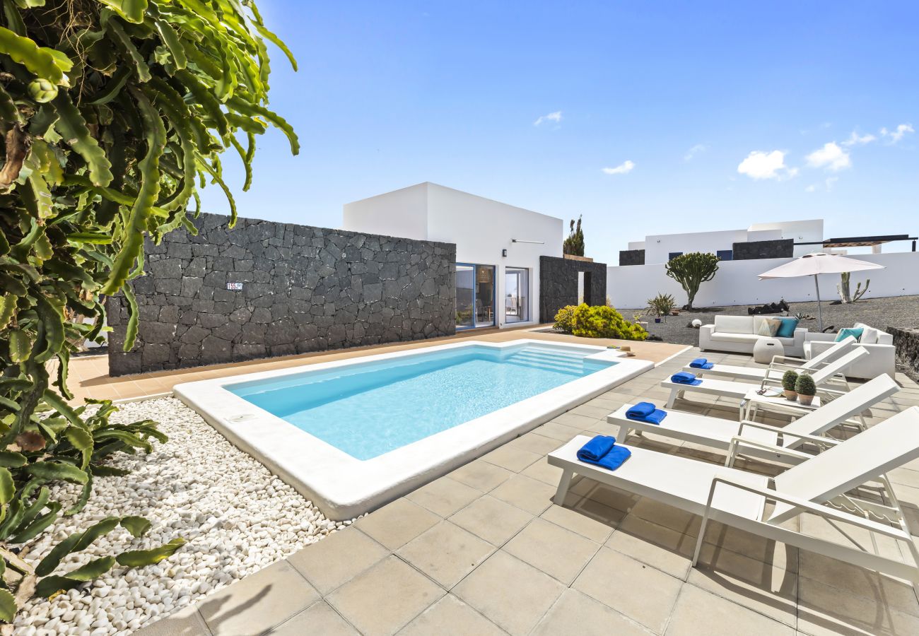 Villa in Playa Blanca - Villa Nerea great for families