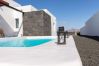 Villa in Playa Blanca - Villa Guájara  Villa in Playa Blanca - Villa Guájara