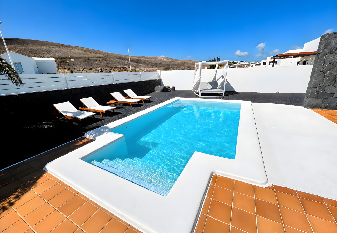Villa in Playa Blanca - Villa Maday 