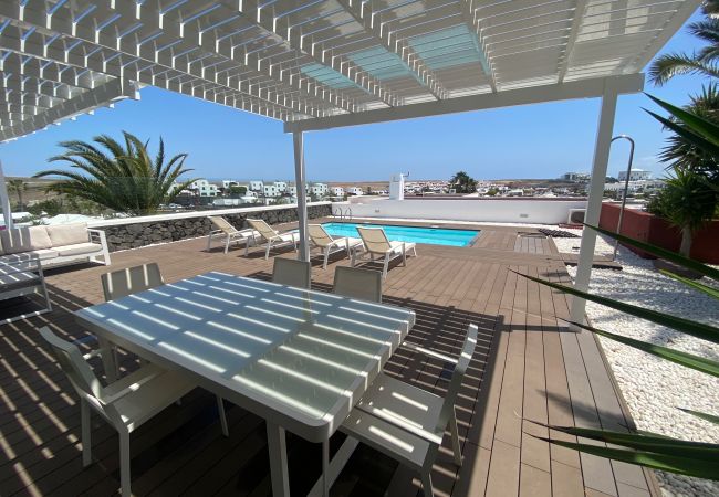 Villa/Dettached house in Playa Blanca - Villa María with beautiful views