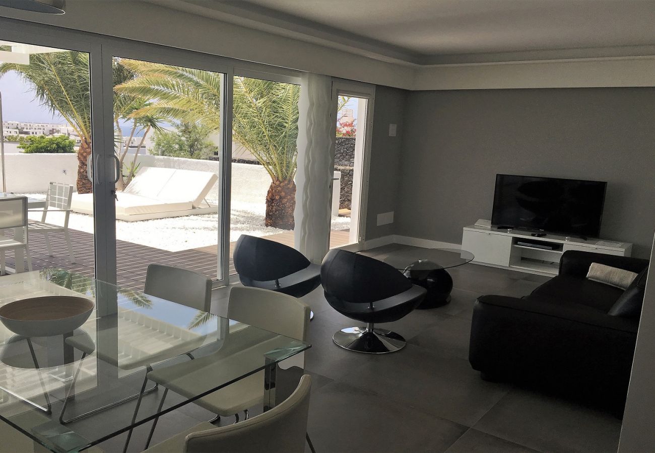 Villa in Playa Blanca - Villa Patricia with beautiful views