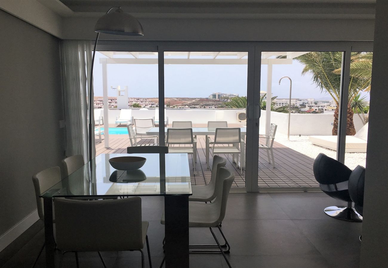 Villa in Playa Blanca - Villa Patricia with beautiful views