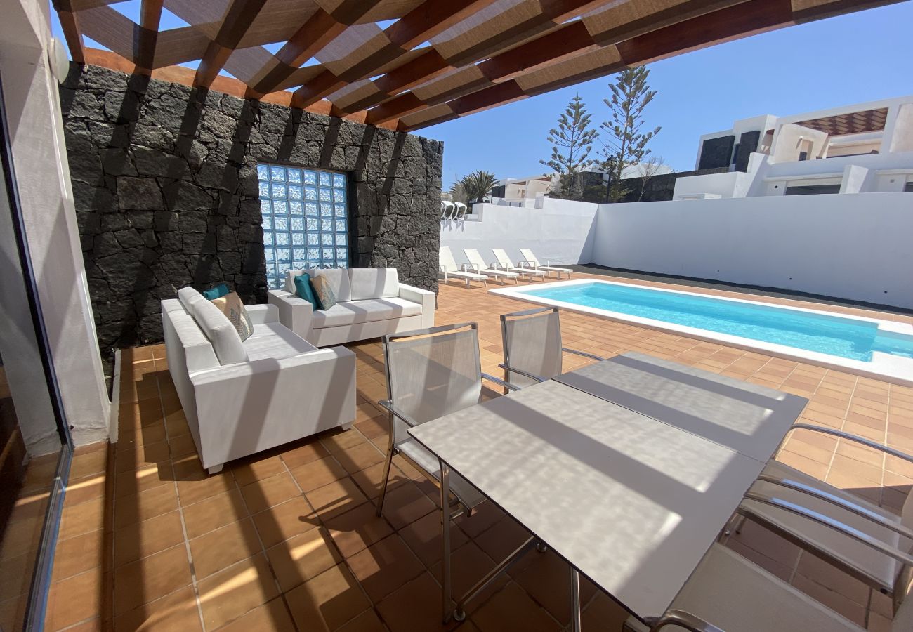Villa/Dettached house in Playa Blanca - Villalia Aroa