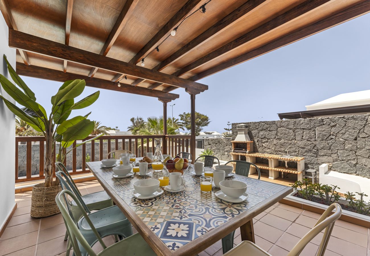 Villa in Playa Blanca - Villa Rosa great for families