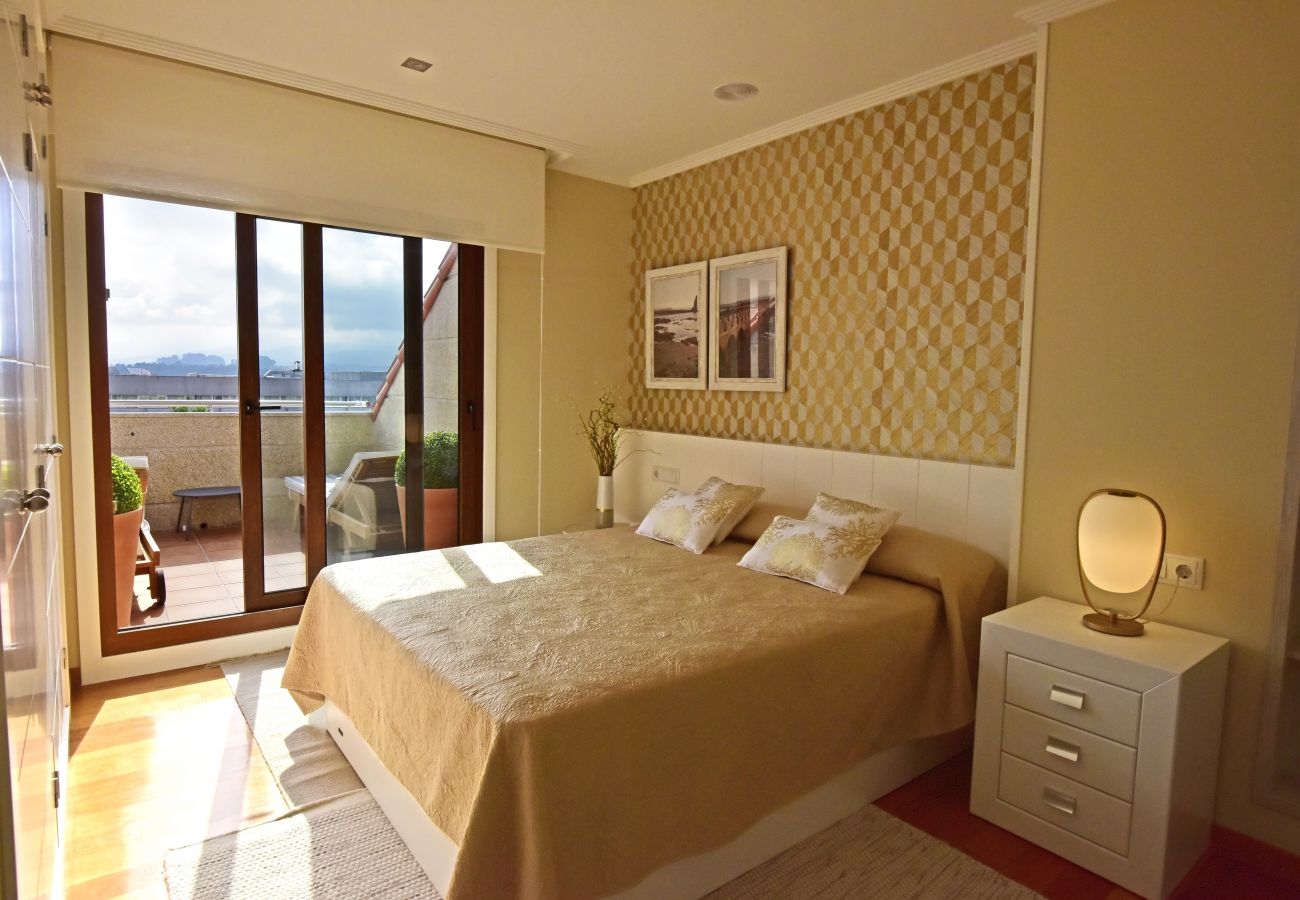 Apartment in Isla de la Toja - Penthouse with views la Toja P5 