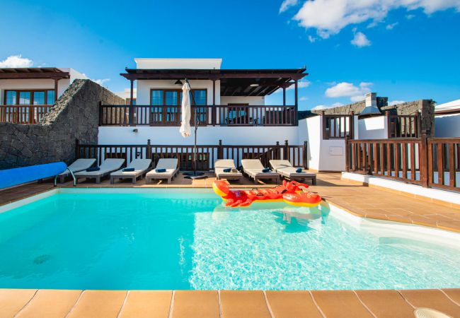 Villa/Dettached house in Playa Blanca - Villa Vista Rey