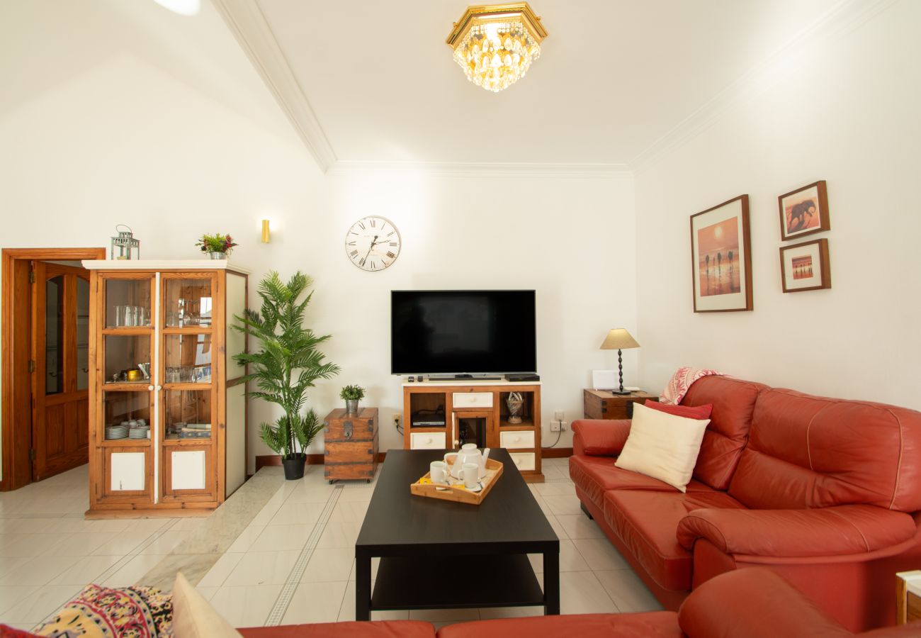Villa in Puerto del Carmen - Villa Leonor in Puerto del Carmen