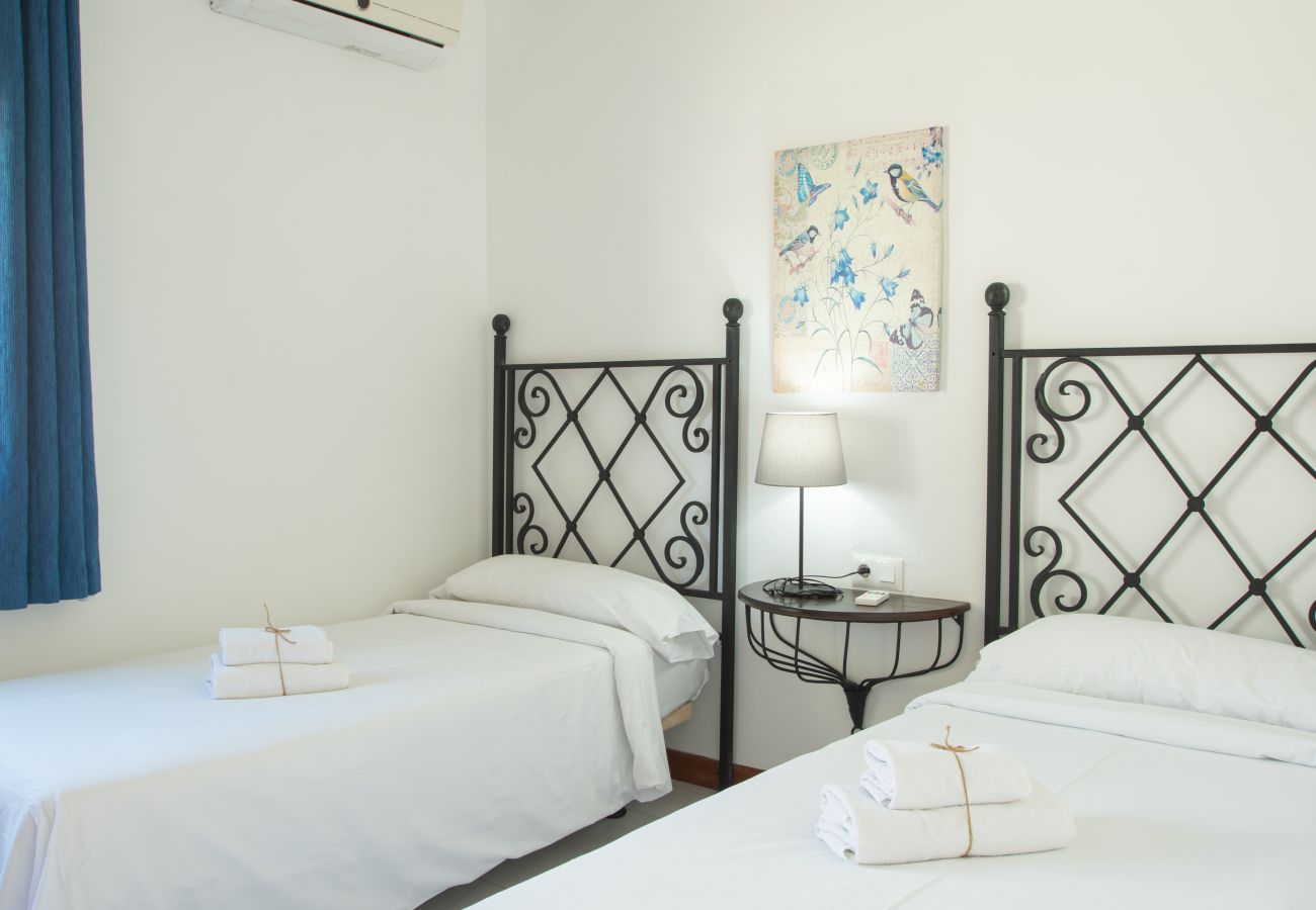 Villa in Puerto del Carmen - Villa Leonor in Puerto del Carmen