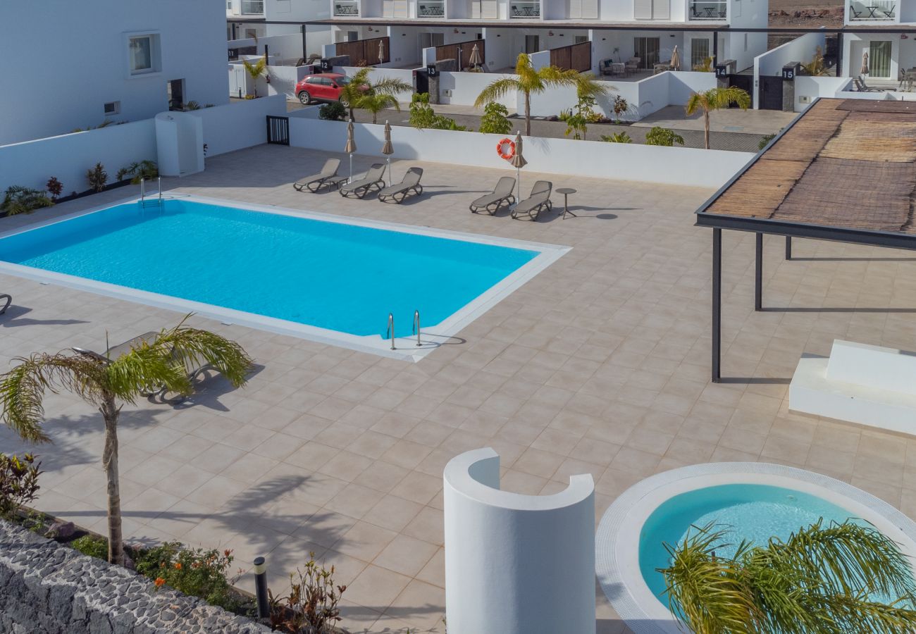 Villa in Playa Blanca - Villa Blanca by Villalia